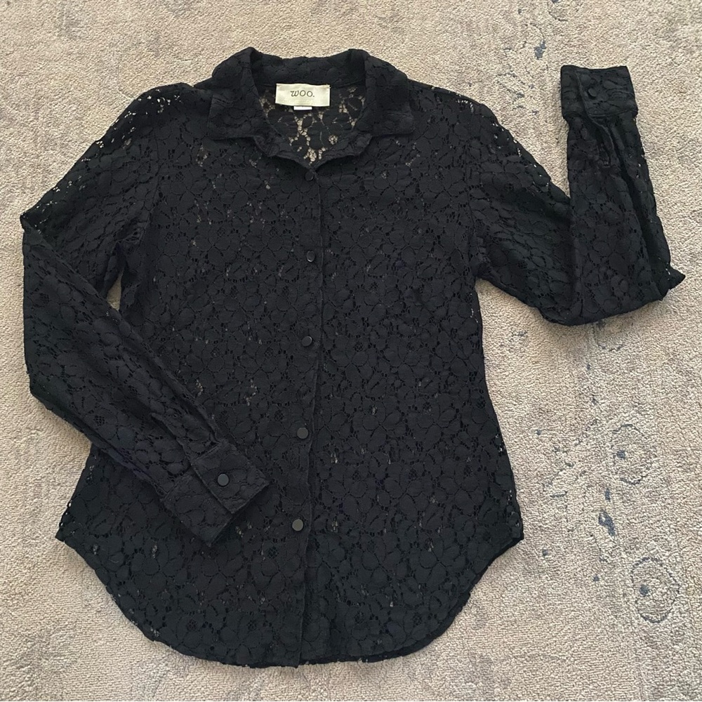 Woo 100% Cotton Lace Button Down Shirt Small Black Floral Feminine Beautiful